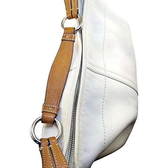 Coach Large Legacy White & Tan Leather Shoulder Bag #3651 - Picture 4 of 6